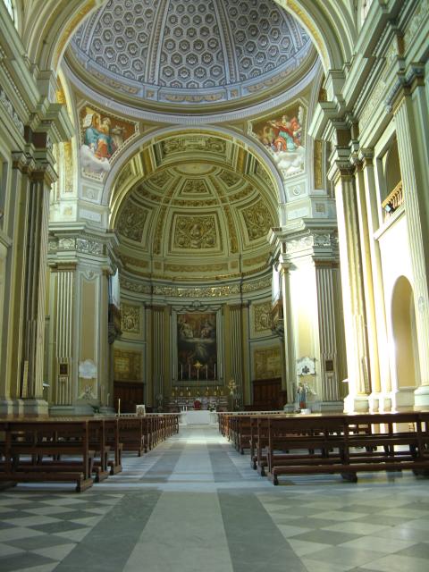 Chiesa SS Trinità- Interno